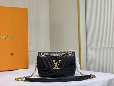 LV Handbags 811